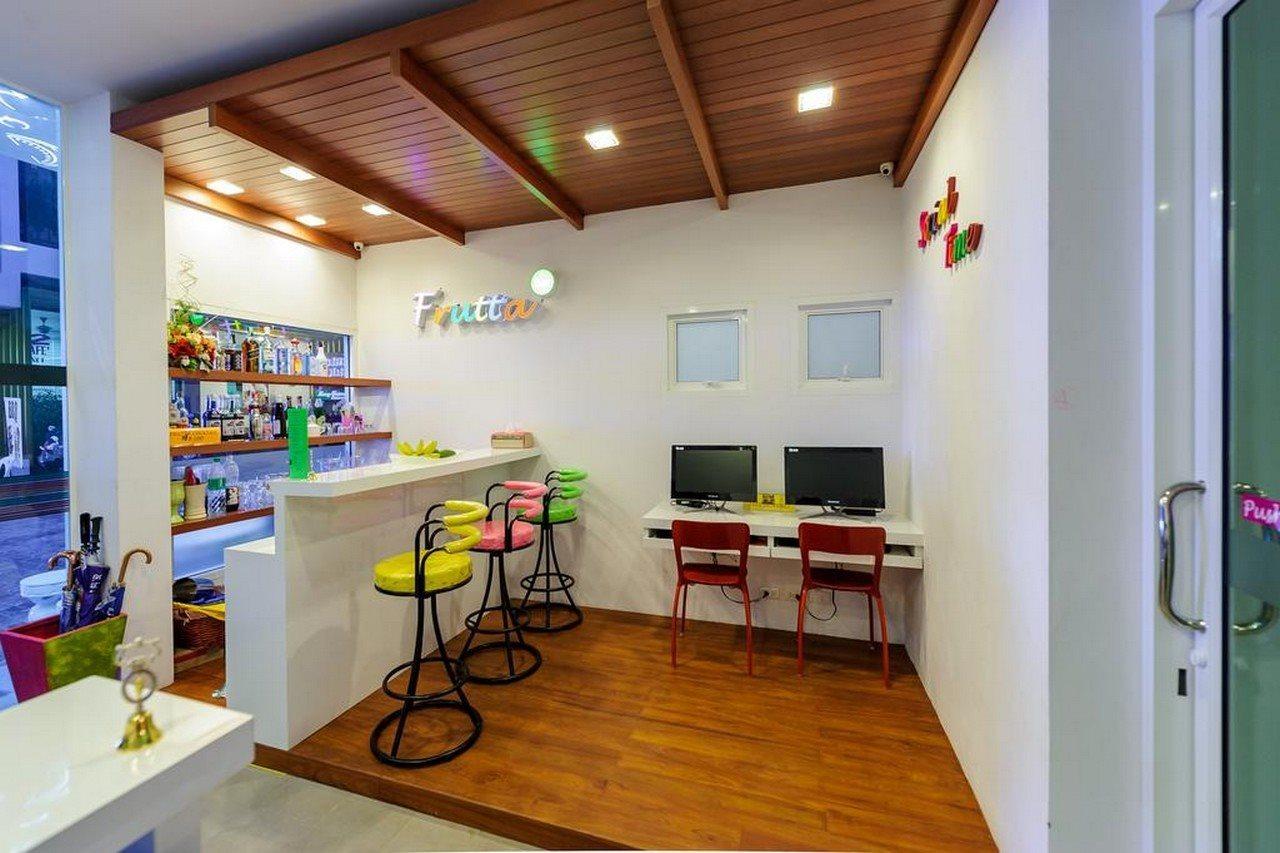 The Frutta Boutique Hotell Patong Exteriör bild
