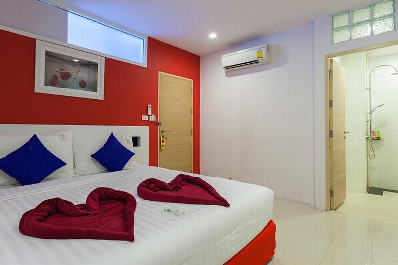 The Frutta Boutique Hotell Patong Exteriör bild