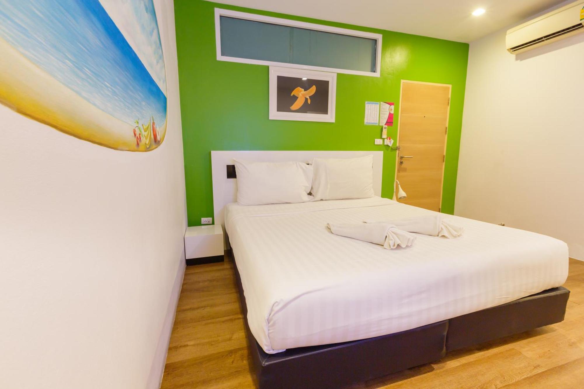 The Frutta Boutique Hotell Patong Exteriör bild