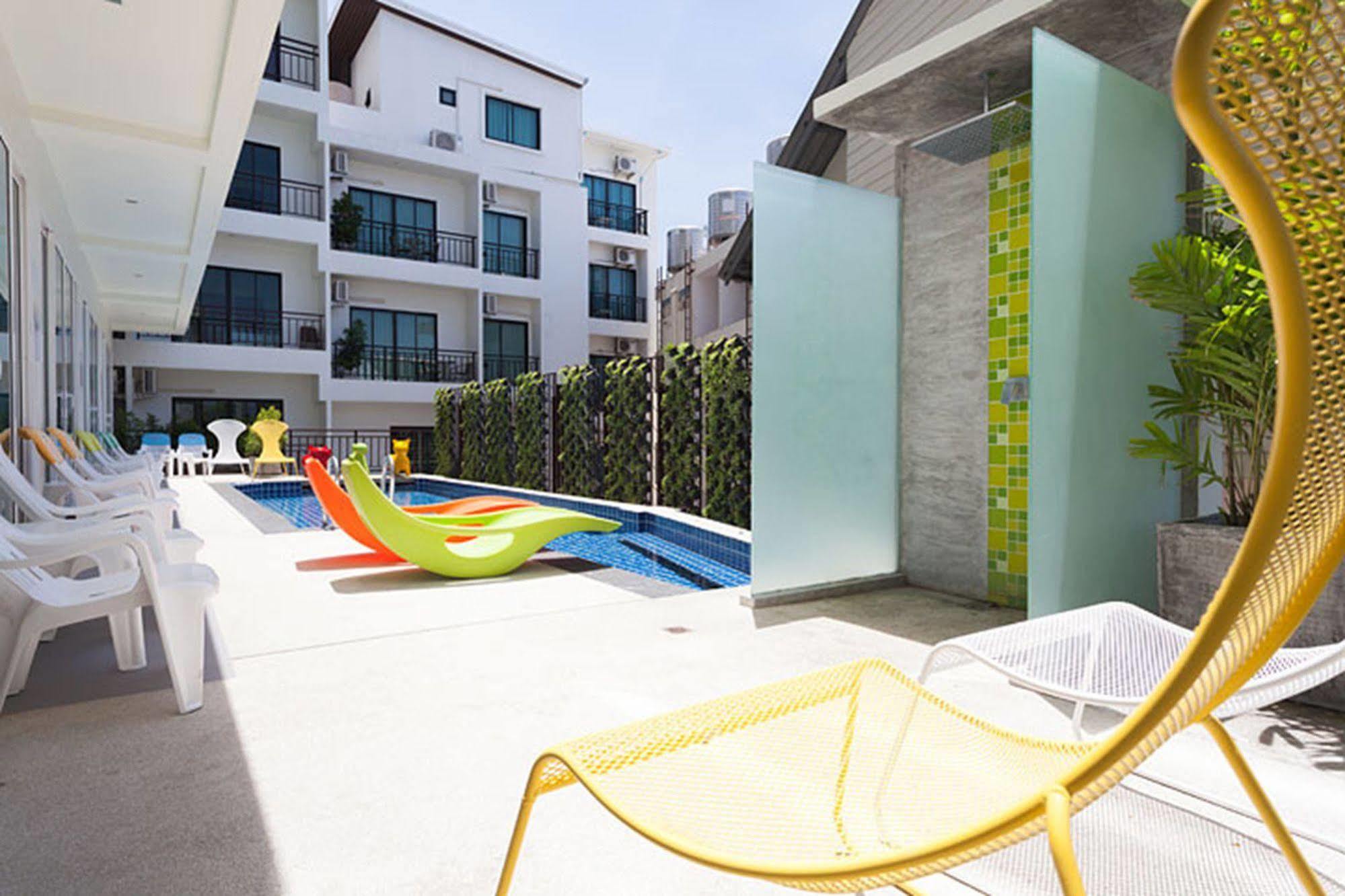 The Frutta Boutique Hotell Patong Exteriör bild
