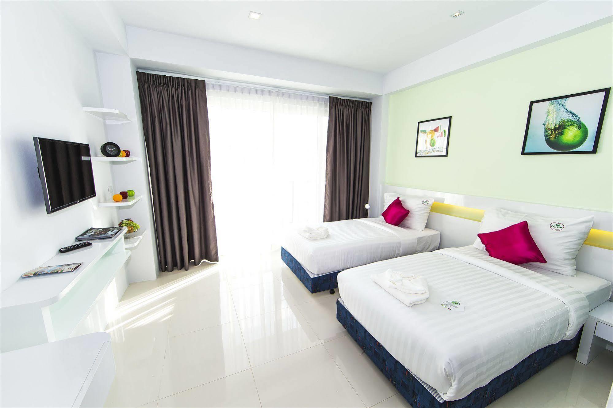 The Frutta Boutique Hotell Patong Exteriör bild